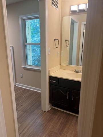 513 Salem Woods Drive SE, Marietta, GA 30067