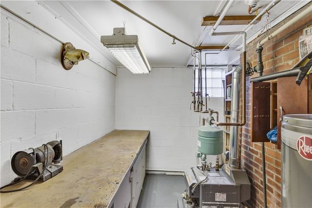 108 Rush Avenue, New Eagle, PA 15067