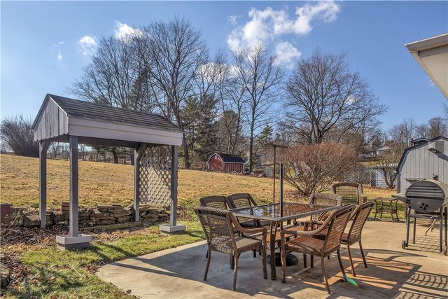 108 Rush Avenue, New Eagle, PA 15067