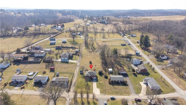 108 Rush Avenue, New Eagle, PA 15067