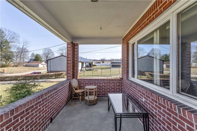 108 Rush Avenue, New Eagle, PA 15067