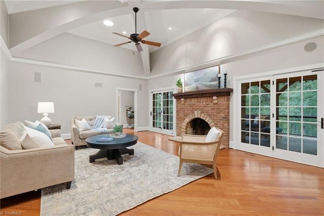 141 Wellsprings Court, Pfafftown, NC 27040