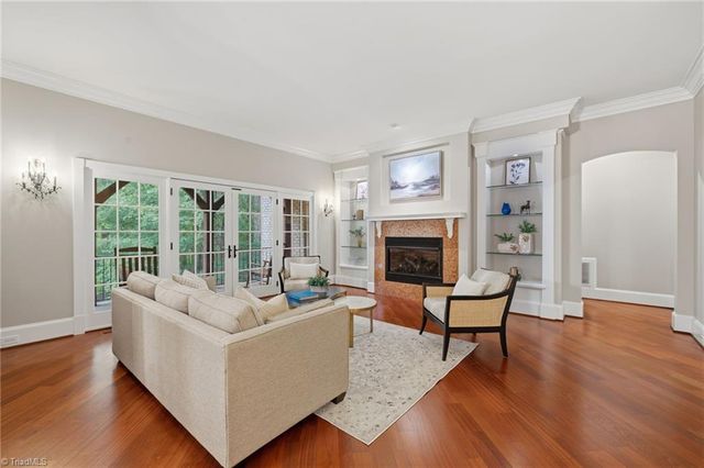 141 Wellsprings Court, Pfafftown, NC 27040
