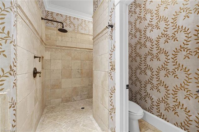 141 Wellsprings Court, Pfafftown, NC 27040