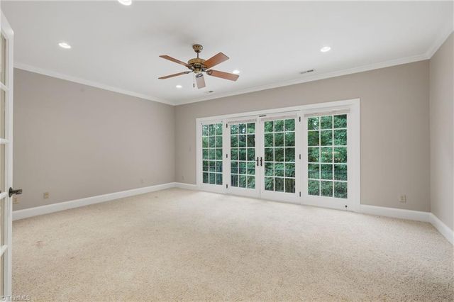 141 Wellsprings Court, Pfafftown, NC 27040