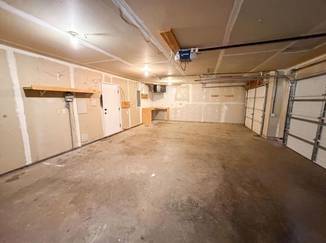2197 11th Avenue SE, Cambridge, MN 55008