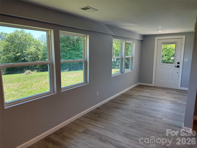 3812 Cliffside Road, Mooresboro, NC 28114