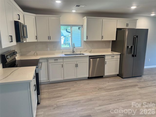 3812 Cliffside Road, Mooresboro, NC 28114