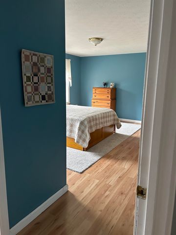 5 Pebble Court, Merrimack, NH 03054