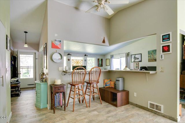 16801 Gross Drive, Bend, OR 97707