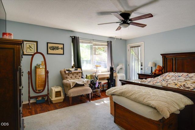 16801 Gross Drive, Bend, OR 97707