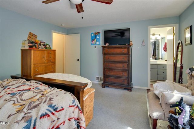 16801 Gross Drive, Bend, OR 97707