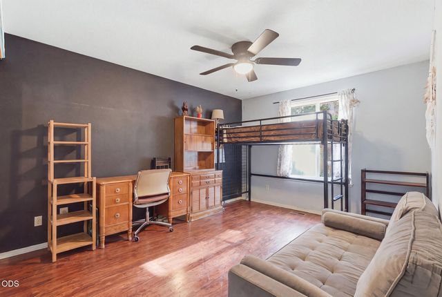 16801 Gross Drive, Bend, OR 97707