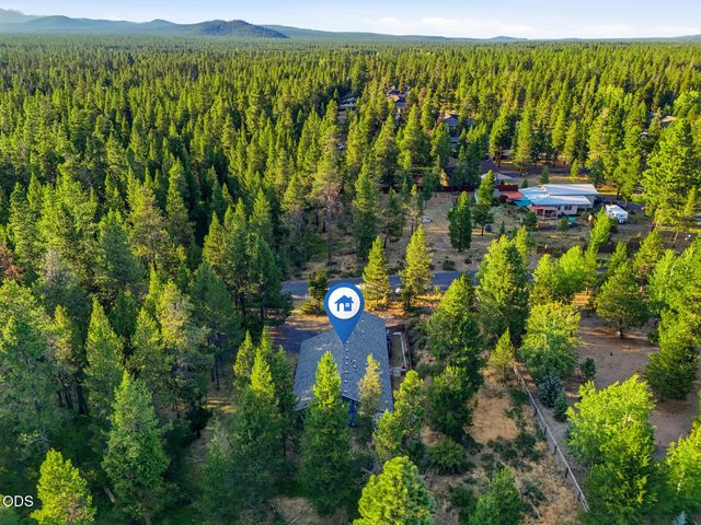 16801 Gross Drive, Bend, OR 97707