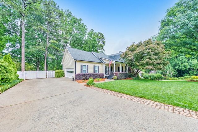 3288 Lark Haven Drive NW, Kennesaw, GA 30152
