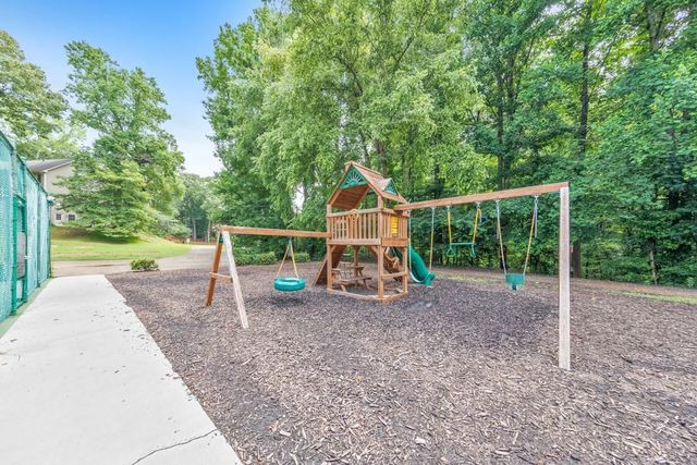 3288 Lark Haven Drive NW, Kennesaw, GA 30152