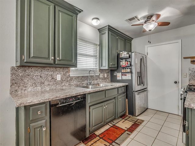 410 Harvest Hills, Harrah, OK 73045