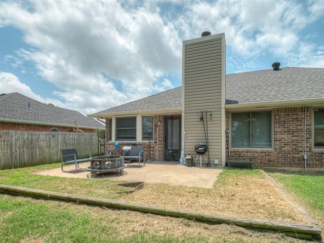 410 Harvest Hills, Harrah, OK 73045