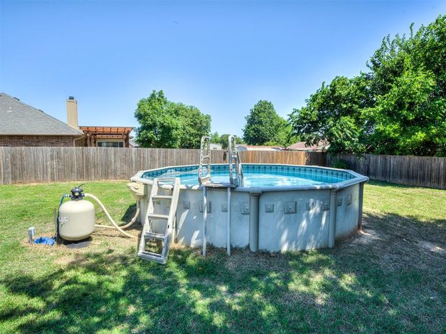 410 Harvest Hills, Harrah, OK 73045