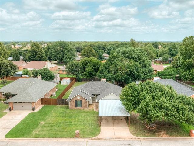 410 Harvest Hills, Harrah, OK 73045