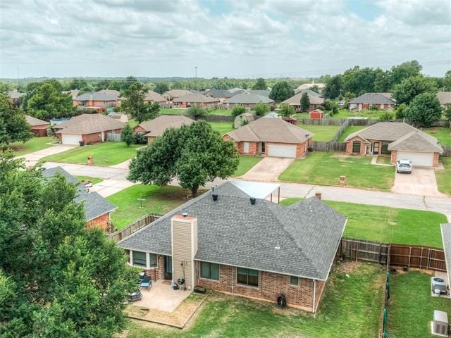 410 Harvest Hills, Harrah, OK 73045
