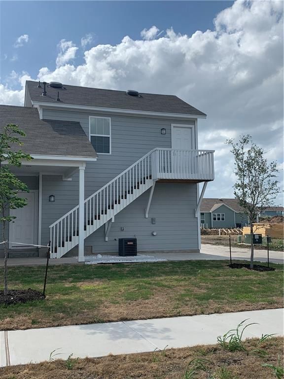 587 Ferrule DR Unit B, Kyle, TX 78640