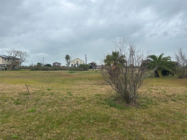 Lots 7-8 Front Avenue, Port Bolivar, TX 77650