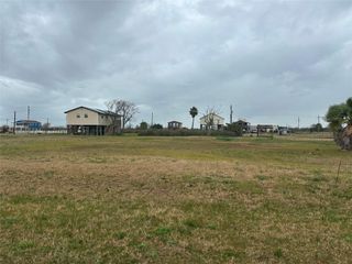 Lots 7-8 Front Avenue, Port Bolivar, TX 77650
