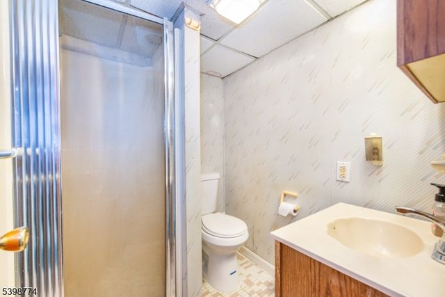 46 Frances St, Clifton City, NJ 07014