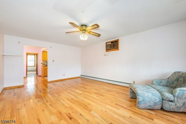 46 Frances St, Clifton City, NJ 07014