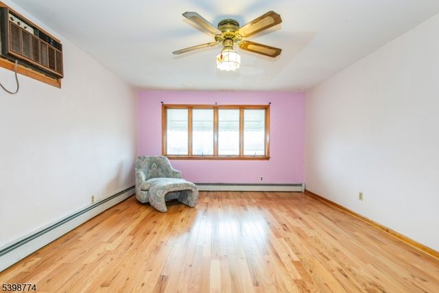 46 Frances St, Clifton City, NJ 07014