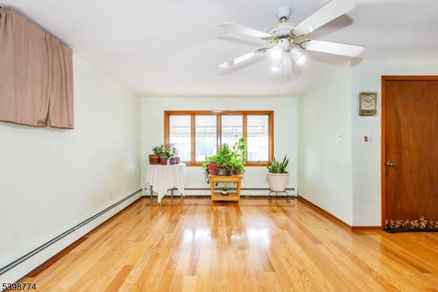 46 Frances St, Clifton City, NJ 07014