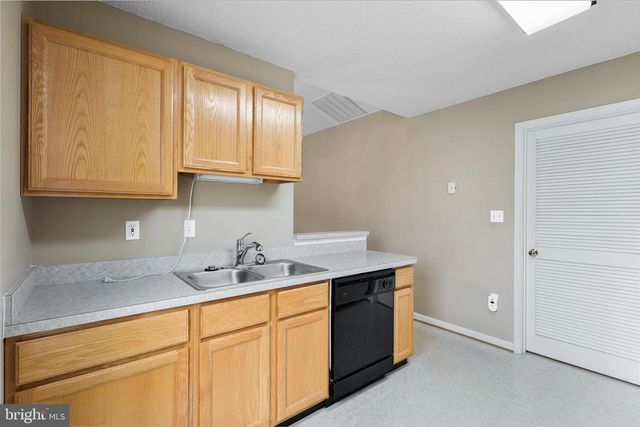 784 RIPPLEBROOK DR, Culpeper, VA 22701