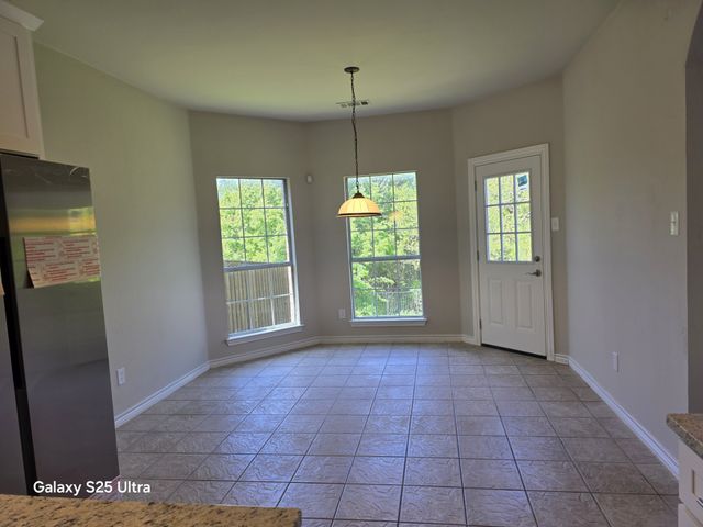 417 Silver Creek Drive, Desoto, TX 75115