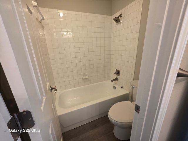 417 Silver Creek Drive, Desoto, TX 75115