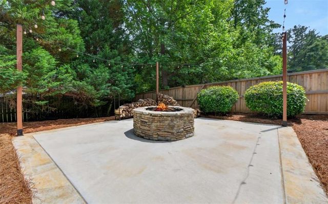 345 Allie Drive, Mcdonough, GA 30252