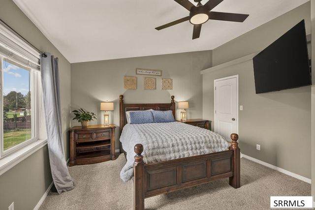 4224 Forest Glen Drive, Ammon, ID 83406