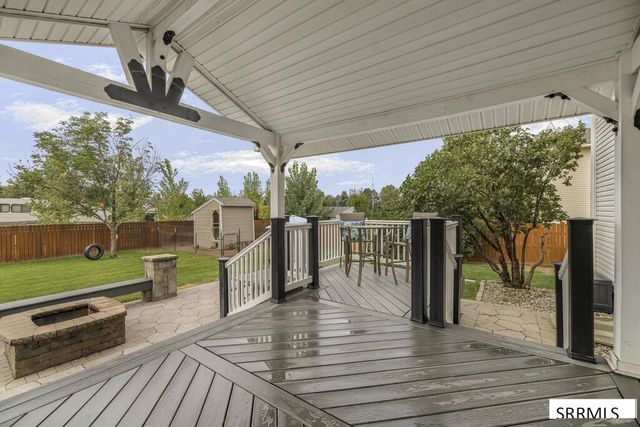 4224 Forest Glen Drive, Ammon, ID 83406