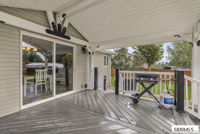 4224 Forest Glen Drive, Ammon, ID 83406
