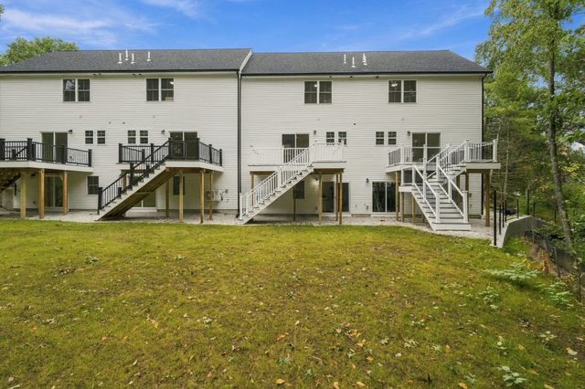 41 Homeward Avenue D, Uxbridge, MA 01569