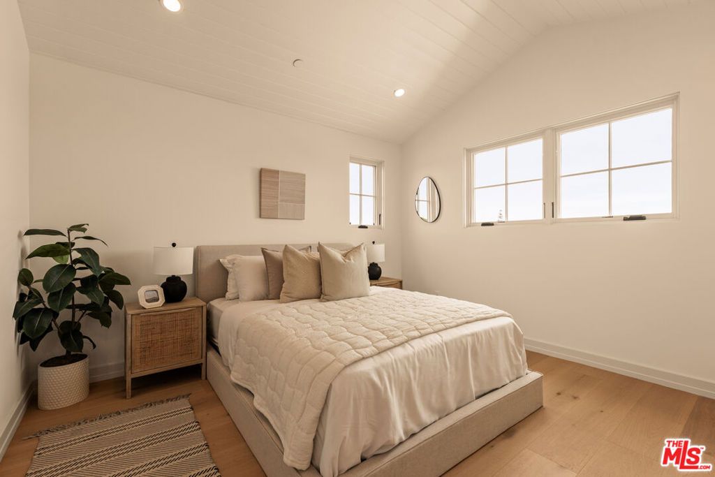 Image 23 of property listing at 8363 Stewart Avenue, Los Angeles, CA 90045