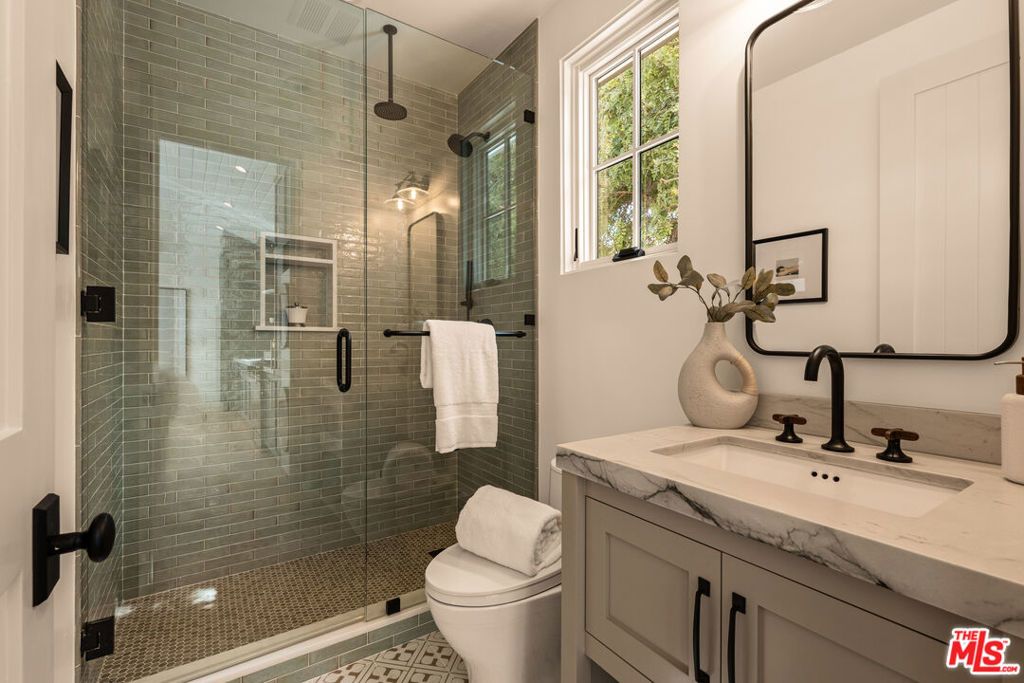 Image 34 of property listing at 8363 Stewart Avenue, Los Angeles, CA 90045