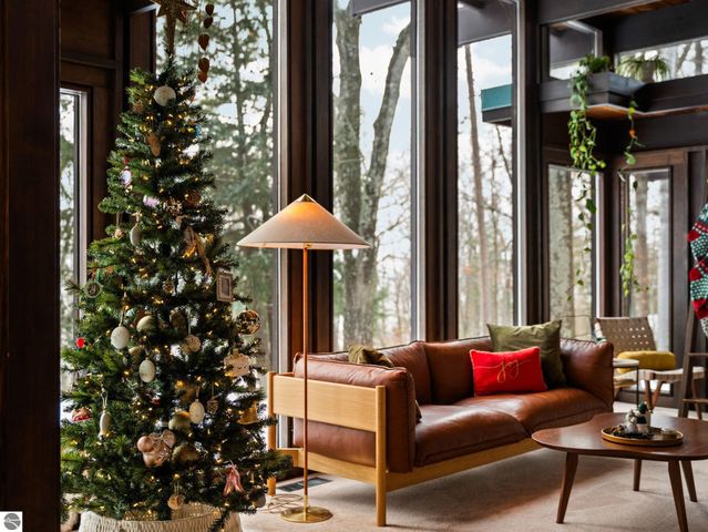 2991 Ishpeming Trail, Traverse City, MI 49686