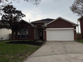 3011 Grovewick Lane, Dickinson, TX 77539
