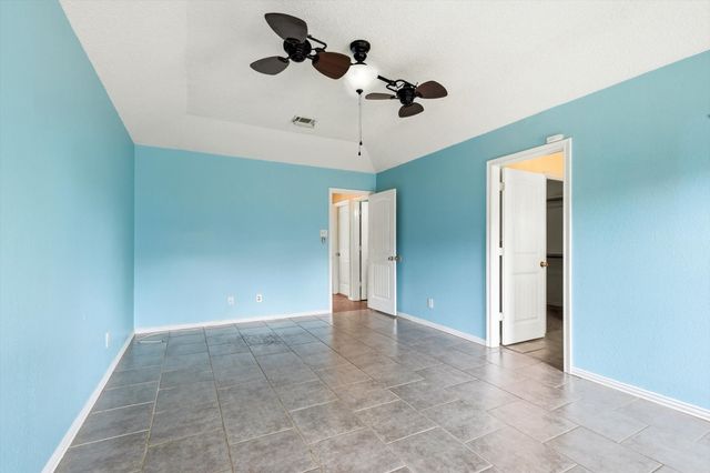 2714 Skyview Drive, Corinth, TX 76210