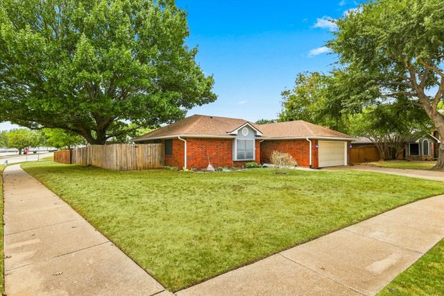 2714 Skyview Drive, Corinth, TX 76210