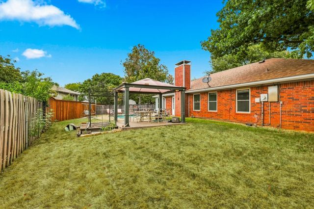 2714 Skyview Drive, Corinth, TX 76210