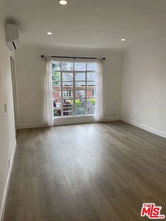 1254 N Orange Grove Avenue 4, Los Angeles, CA 90046