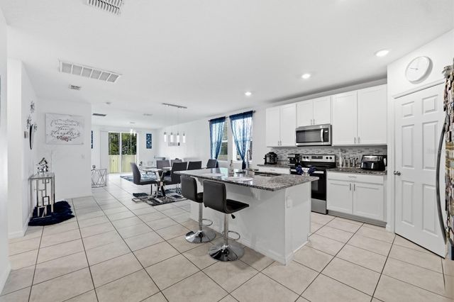 1036 KOBUK STREET, Haines City, FL 33844