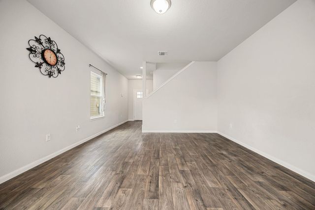 13925 Heywood DR, Pflugerville, TX 78660